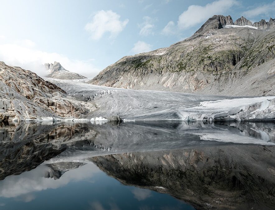 Backcountry Cat Skiing: Dive Into The Snow-Capped Wonderland: Backcountry Cat…