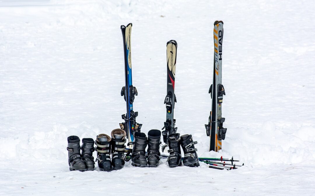 Powdercat Guided Skiing: Powdercat Guided Skiing In Cowdrey, Colorado: An…