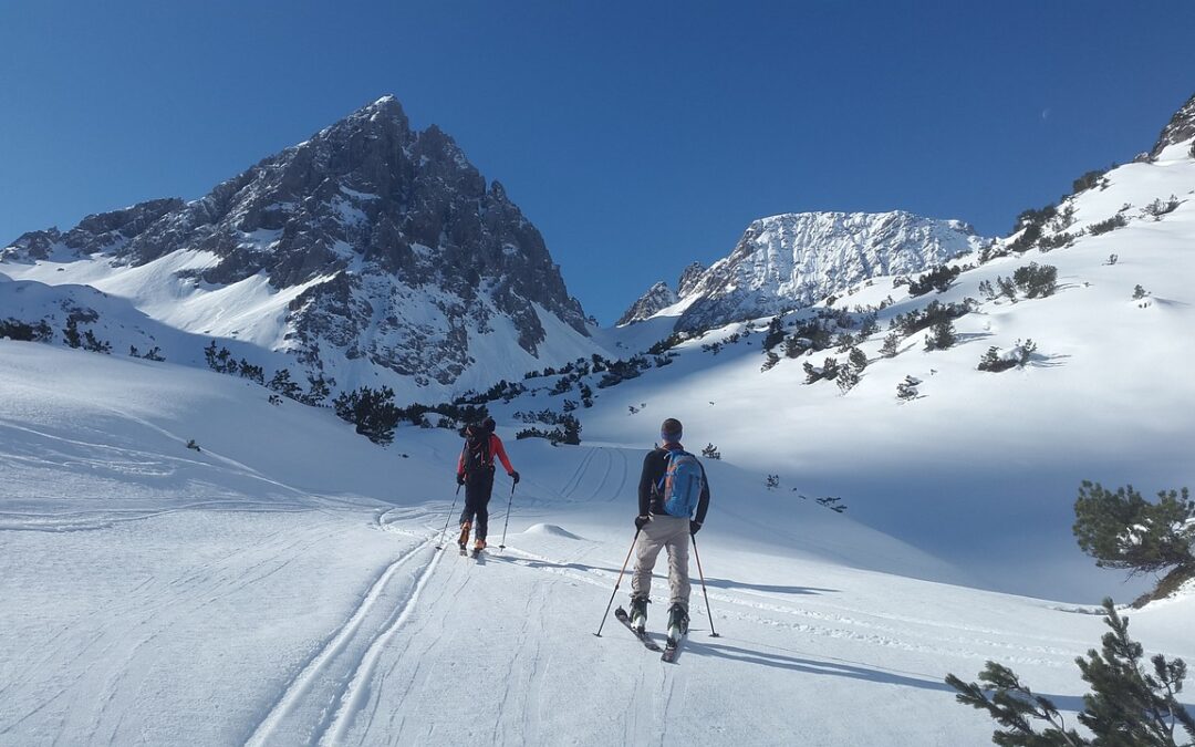 Snowcat Charter Tours For Veterans With Free Meals ~ Unveiling…