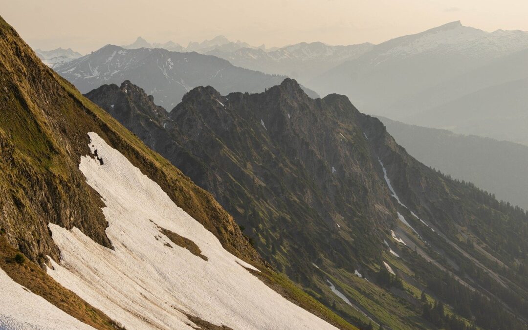 Why Does Summit And Shore Provide Free Snow Cat Tours…