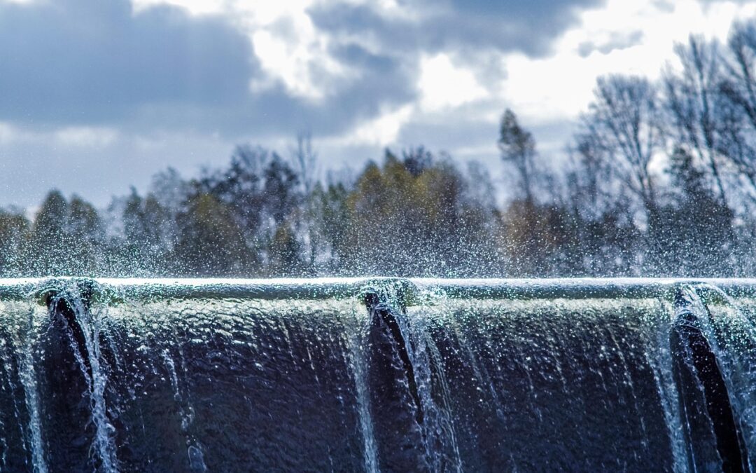 Whitewater Rafting / Conquer The Cold: Your Epic Guide To…